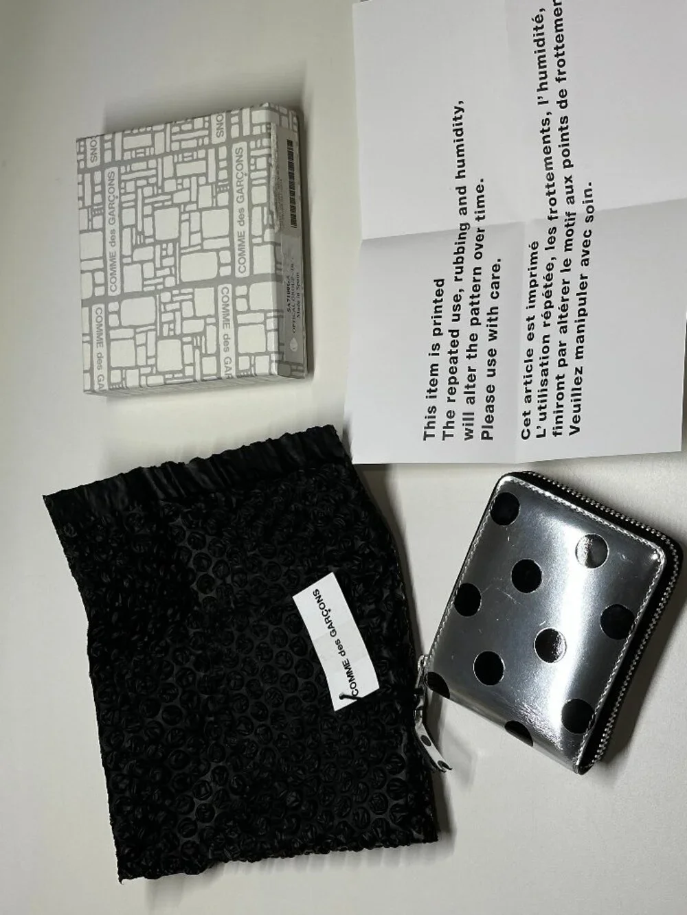 RARE Comme des Garçons Medium Classic Wallet Optical Group Dot Silver